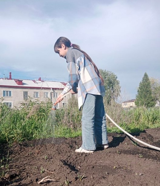 Добро не уходит на каникулы.