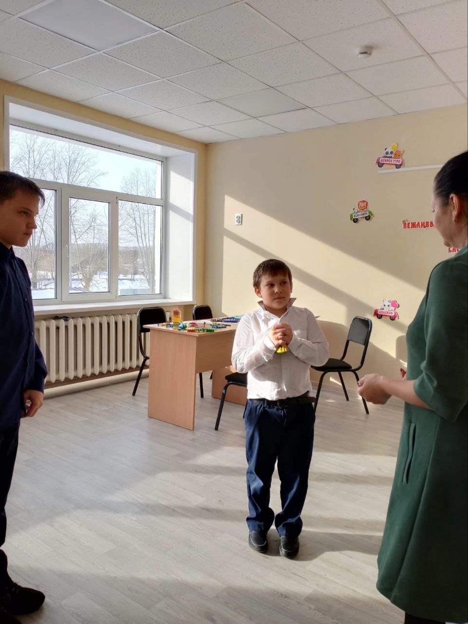Добровольцы - детям.